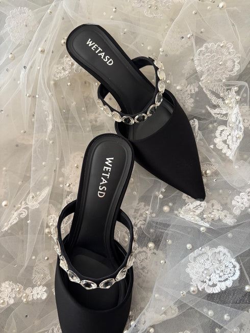 Crystal Embedded Slid On Pointy Toe Heel